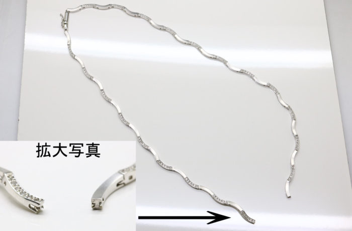 切れたネックレス（K18WG）の修理