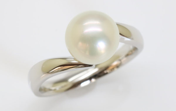 お客様の真珠でシンプルな指輪